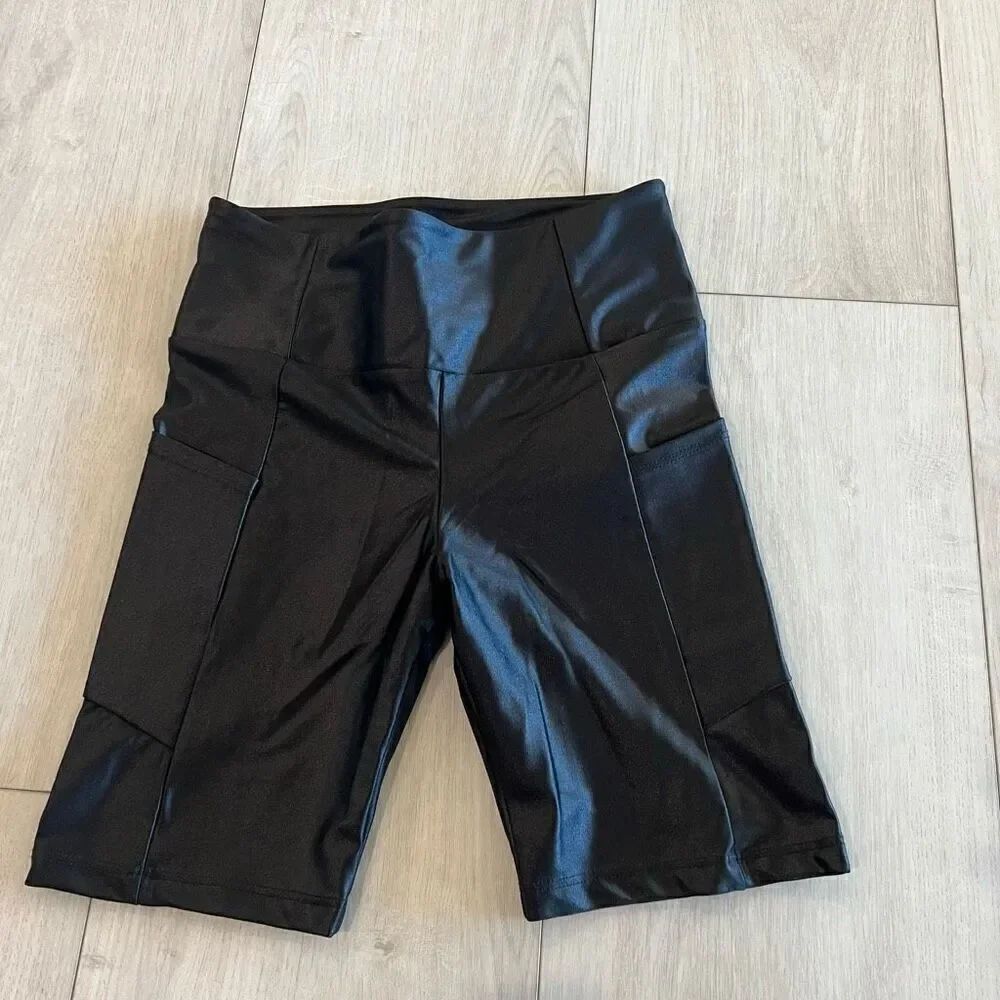 Free people movement women shorts size M